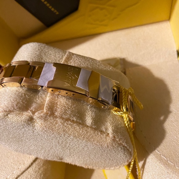 Brand New Invicta Women’s Watch with Warranty
